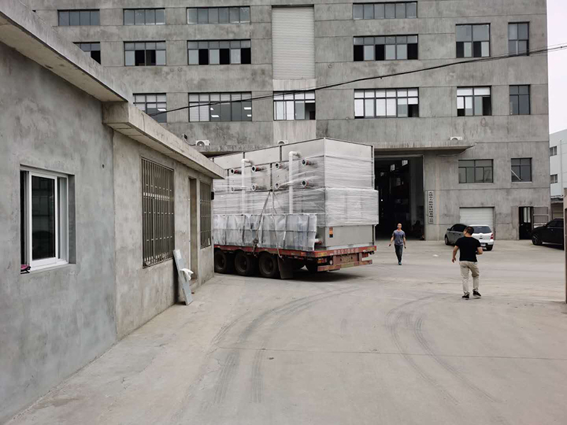 翻砂機用閉式冷卻塔生產廠家